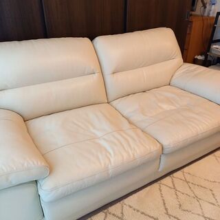 【ネット決済】白いソファー