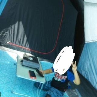 QUECHUA (ケシュア) キャンプ ファミリーテント ポール式 ARPENAZ FAMILY 4.1 FRESH&BLACK - 4人用 1ルーム