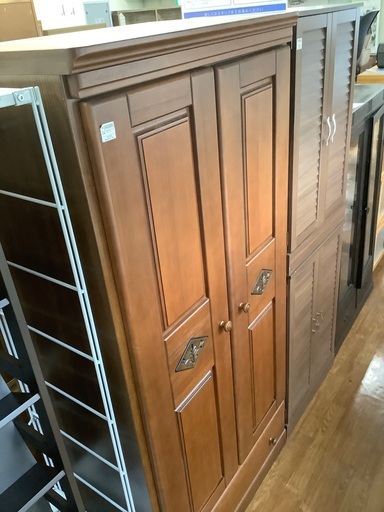 【店頭販売のみ】洋タンス nodafurniture 2枚扉 ブラウン入荷いたしました