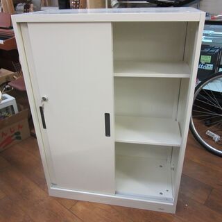 オカムラ 書庫 横80×奥40×高110cm 8VS163 Z924 3段 スチール オカムラ 書庫 横80×奥40×高110cm 8VS163 Z924 3段 スチール