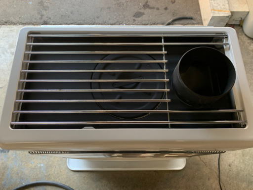 ダイニチ 石油ファンヒーター FW-6718SDX 2018年製 クールホワイト 9.0