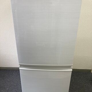 SHARP　冷蔵庫　137L　2018年製　ER071402 