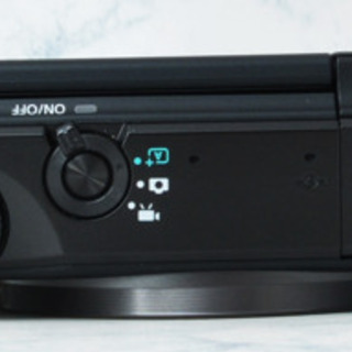 新品級●超小型●超高性能●Wi-Fi内蔵●付属品完備●キャノン EOS M10 1ヶ月動作保証あり！