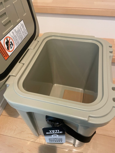 YETI クーラーボックス ローディー 24 タン | pcmlawoffices.com