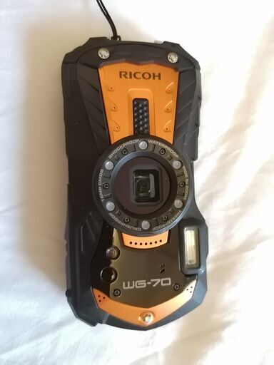 RICOH WG-70 オレンジ リコー本格防水デジタルカメラ ＆ 32GBSDカード