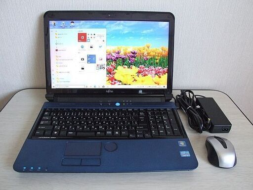 高速SSD240GB搭載　第二世代 Core i5 LIFEBOOK AH56/C ノートパソコン （3818）