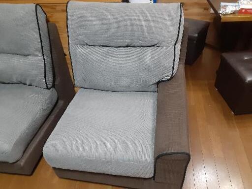 大阪府の家具 【引き取り限定】カウチソファ グレー