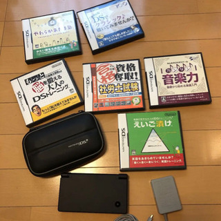 【ネット決済・配送可】NintendoDS i＋ソフト　値下げし...