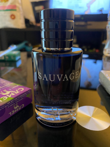 香水 Dior ソヴァージュ