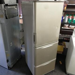 SHARP　350リットルサイズ3ドア冷蔵庫、お売りします。