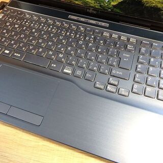 メーカー保証残有☆富士通☆FMVA58E2LN AH58/E2☆ノートPC Core i7 