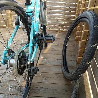 【★値下げします★】マウンテンバイク　Giant Rock4500　美品　予備タイヤ付