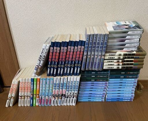 週末値引中！　島耕作　学生～専務まで全巻、社長10巻、おまけ騎士団長2巻　全73冊！