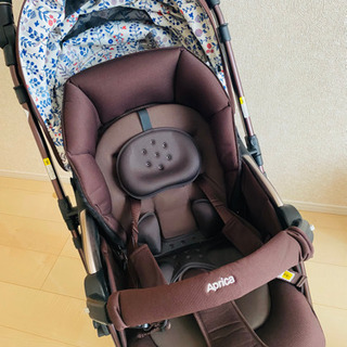 お値下げ♪アップリカ【ソラリア】☆美品☆説明書有り