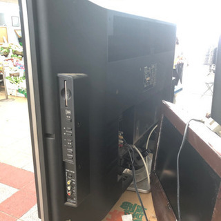 TOSHIBA HDD内蔵　37インチ　液晶テレビ