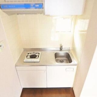 フリーレント1ヶ月！システムキッチン☆角部屋＆最上階！！！ − 東京都