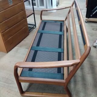 【愛品倶楽部柏店】　ｄｙｒｌｕｎｄ／デューロン　本革３人掛けアームソファ　北欧　デンマーク　