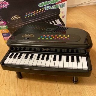 【ネット決済】おもちゃ　ピアノ