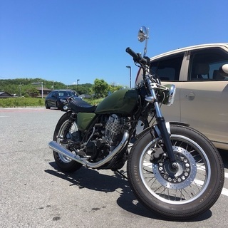 SR400 FI SR専門店カスタム　マフラー2本付き SR400 FI SR専門店カスタム マフラー2本付き