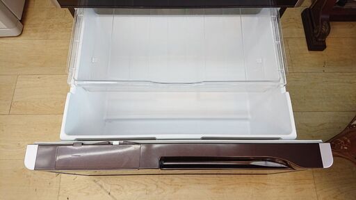 ☆ HITACHI 日立 R-G5700D (XT) 565L 6ドア 真空チルド 大容量 冷凍