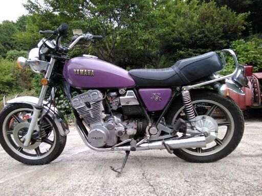 ヤマハ　XS750　3気筒エンジン！！　書類カギあり！不動の為レストア用！！　キック下り圧縮あります！！ ヤマハ XS750 3気筒エンジン！！ 書類カギあり！不動の為レストア用