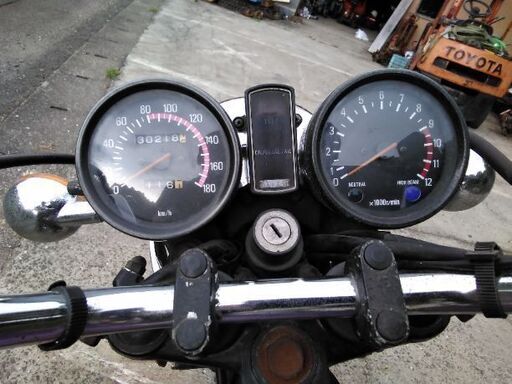 ヤマハ　XS750　3気筒エンジン！！　書類カギあり！不動の為レストア用！！　キック下り圧縮あります！！ ヤマハ XS750 3気筒エンジン！！ 書類カギあり！不動の為レストア用