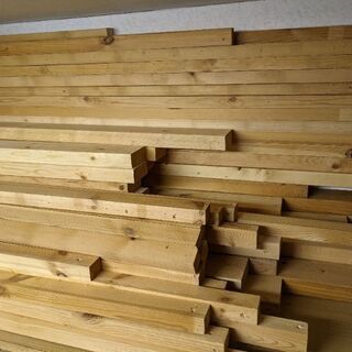 【★今月末閉店★】【大量木材】閉店の際はお好きなだけどうぞ【レンジ、炊飯器、冷蔵庫、ソファー、布団、棚等】