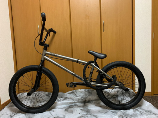 BMX ARES BIKESストリート完成車20インチペグ4本付き BMX ARES BIKESストリート完成車20インチペグ4本付き 【公式通販】