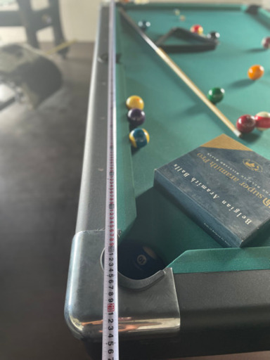 ビリヤード台