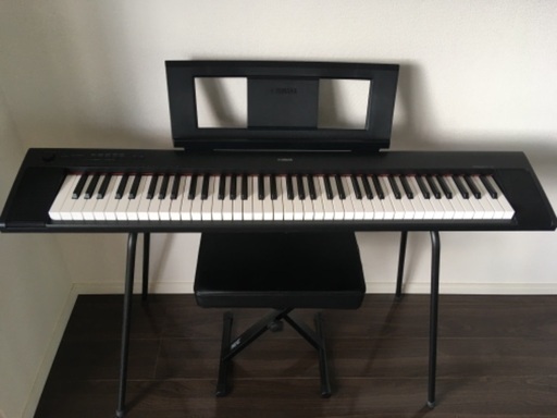 【値下げ中】キーボードYAMAHA NP-32B スタンド・イス・ヘッドホンセット 76鍵盤