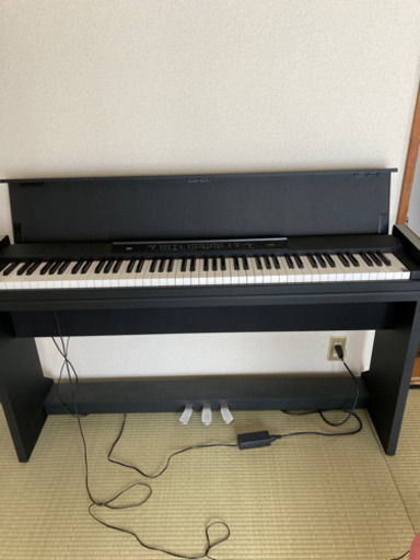 電子ピアノ