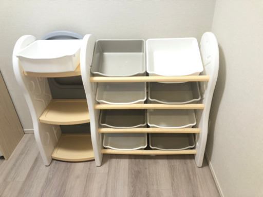 美品格安！おもちゃ収納ラック 本棚 収納ボックス付き
