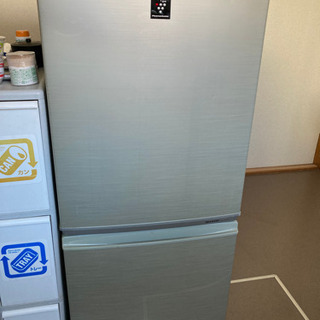 2011年 シャープ 冷蔵庫 プラズマクラスター搭載 137L