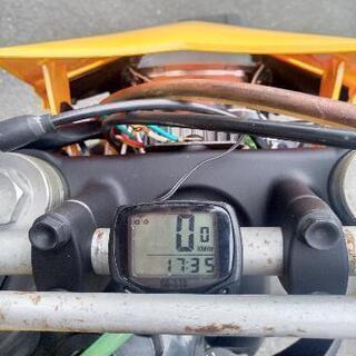 スズキ　RM125　RF14A　モトクロッサー　公道仕様　自家発電　混合給油　自家塗装　2st　125cc　最終値下げ