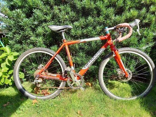 自転車　古いキャノンディール　オプティモ