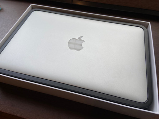 【決まりました】Mac book air (11-inch, Mid 2011)