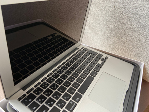 決まりました)MacBook Air 11インチ