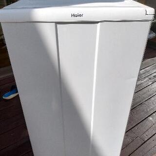 2012年形 HAIER ハイアール 100L 1ドア冷凍庫（直...