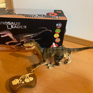 【ネット決済】恐竜　ラジコン