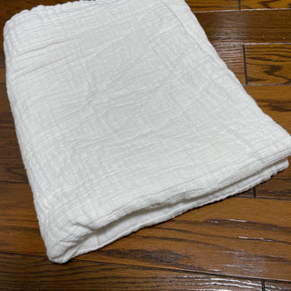 白のタオルケット　シングルサイズ