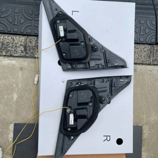 テールランプ（ベルファイヤ 純正）