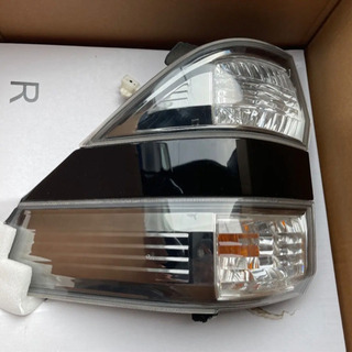 テールランプ（ベルファイヤ 純正）