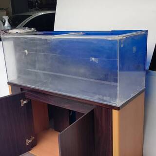 ★引き渡し完了★【水槽・ろ過器】　アクリル120×45×45 エーハイム　３台 ☆引き渡し完了☆【水槽・ろ過器】 アクリル120×45×45 エーハイム 3台