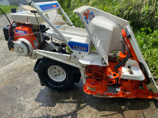 マメトラSRV4D耕運機7馬力整備済みハンドル逆転、高さ調整できる