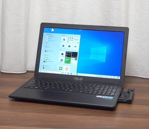 2015年 ASUS F551M