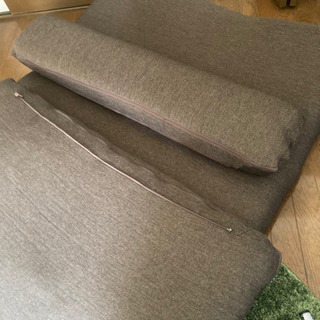 【ネット決済】2人用折り畳み式ソファ(簡易ベッドにもなる)