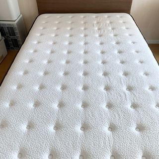 【値下げしました】ニトリ　セミダブル　Nスリープ　