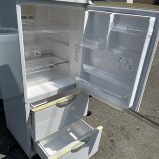 引取限定 三洋 Sanyo 02年製 Sr 261b 3ドア冷蔵庫 255l 札幌 南区 リサイクルショップ ゴリラへ花束 ゴリラへ花束 澄川のキッチン家電 冷蔵庫 の中古あげます 譲ります ジモティーで不用品の処分