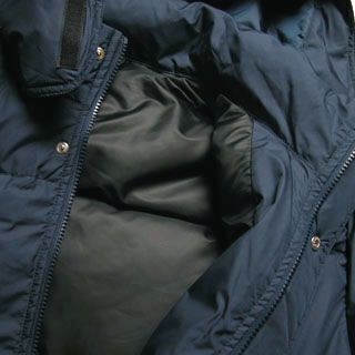 新品　UMBRO(アンブロ)　ベンチコート　ブルー　M-L　管A6 新品 UMBRO(アンブロ) ベンチコート ブルー M-L 管A6