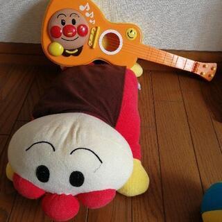 アンパンマン 西川まくらとおもちゃのギター